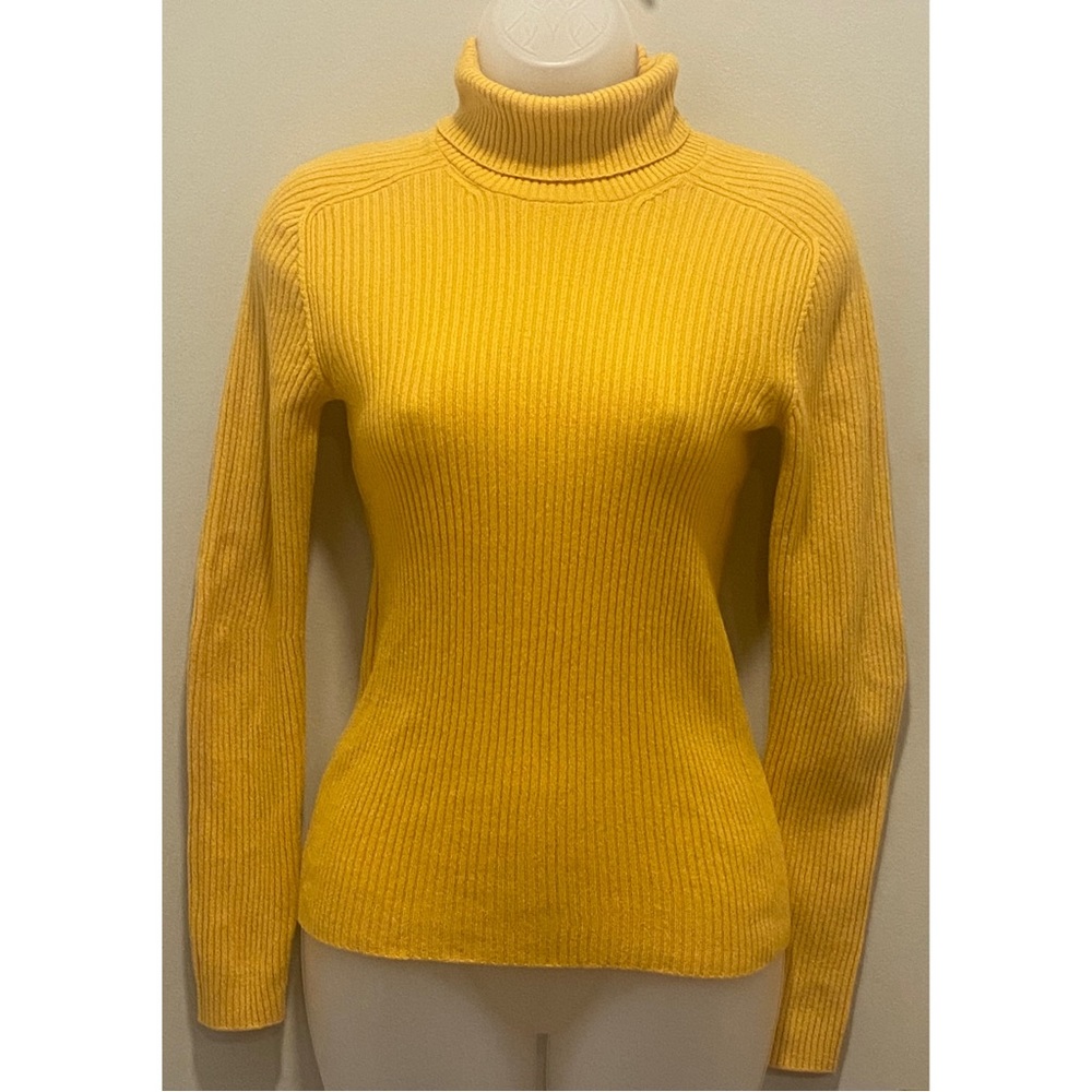 Mustard Yellow Sweater size S wool blend